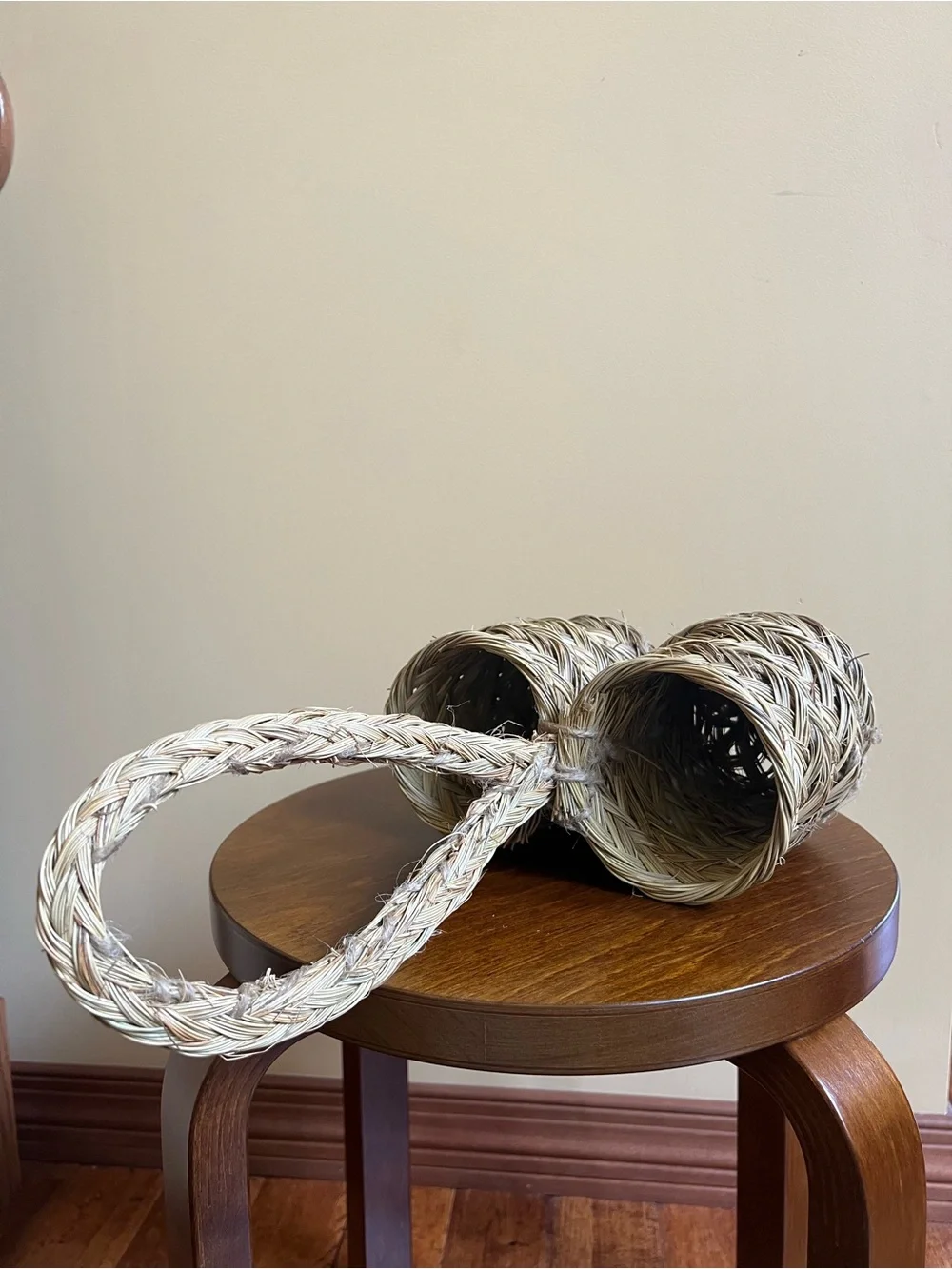 Esparto Grass Wine Holder Handwoven in Spain Natural Beige Khaki